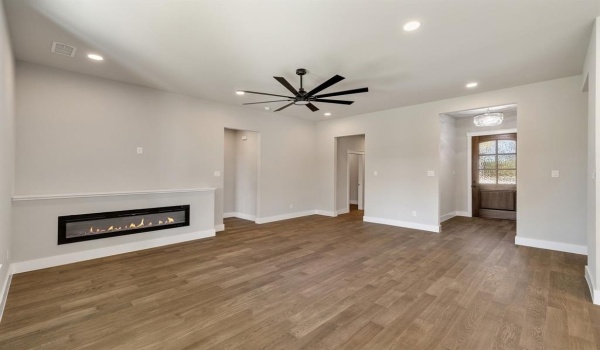 4858 S Theresa Drive, Denison, TX 75020, 3 Bedrooms Bedrooms, ,2 BathroomsBathrooms,Residential,For Sale,4858 S Theresa Drive,20915241
