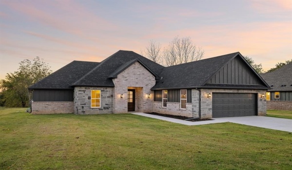 4858 S Theresa Drive, Denison, TX 75020, 3 Bedrooms Bedrooms, ,2 BathroomsBathrooms,Residential,For Sale,4858 S Theresa Drive,20915241