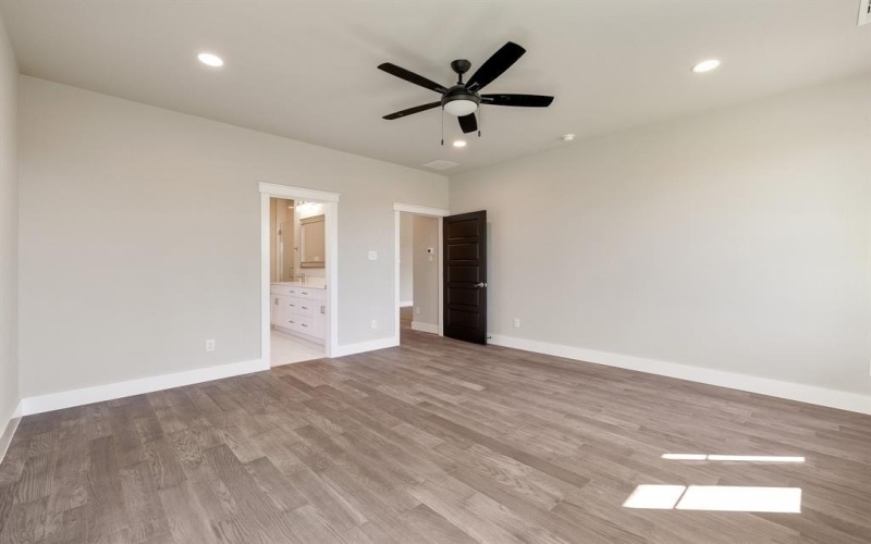 4858 S Theresa Drive, Denison, TX 75020, 3 Bedrooms Bedrooms, ,2 BathroomsBathrooms,Residential,For Sale,4858 S Theresa Drive,20915241