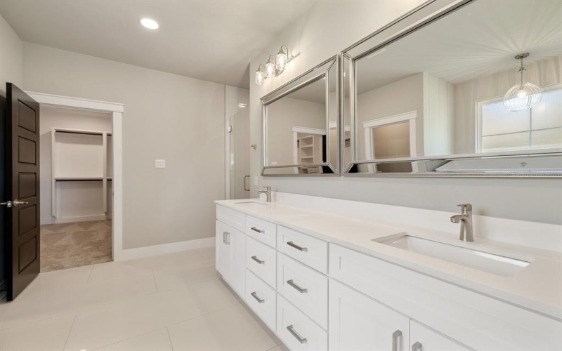 4858 S Theresa Drive, Denison, TX 75020, 3 Bedrooms Bedrooms, ,2 BathroomsBathrooms,Residential,For Sale,4858 S Theresa Drive,20915241