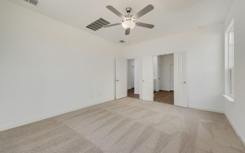 17008 Mimbre Drive, Fort Worth, TX 76247, 4 Bedrooms Bedrooms, ,3 BathroomsBathrooms,Residential,For Sale,17008 Mimbre Drive,20912888