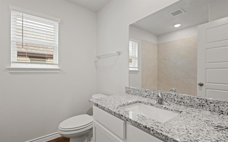 3130 Manchester Drive, Cleburne, TX 76031, 3 Bedrooms Bedrooms, ,2 BathroomsBathrooms,Residential,For Sale,3130 Manchester Drive,20912895