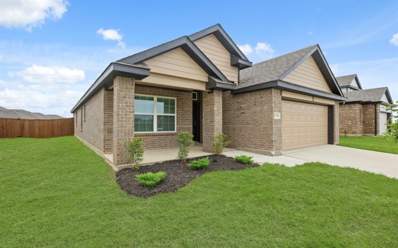3130 Manchester Drive, Cleburne, TX 76031, 3 Bedrooms Bedrooms, ,2 BathroomsBathrooms,Residential,For Sale,3130 Manchester Drive,20912895