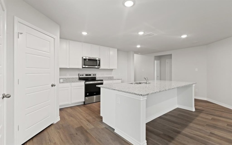 3130 Manchester Drive, Cleburne, TX 76031, 3 Bedrooms Bedrooms, ,2 BathroomsBathrooms,Residential,For Sale,3130 Manchester Drive,20912895