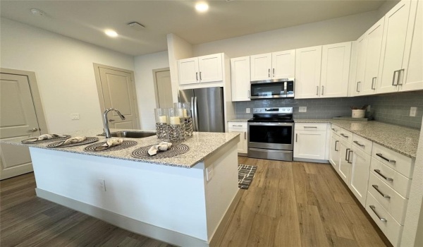 4708 W Spring Creek Parkway #9102, Plano, TX 75024, 2 Bedrooms Bedrooms, ,2 BathroomsBathrooms,Residential Lease,For Rent,4708 W Spring Creek Parkway,20915313