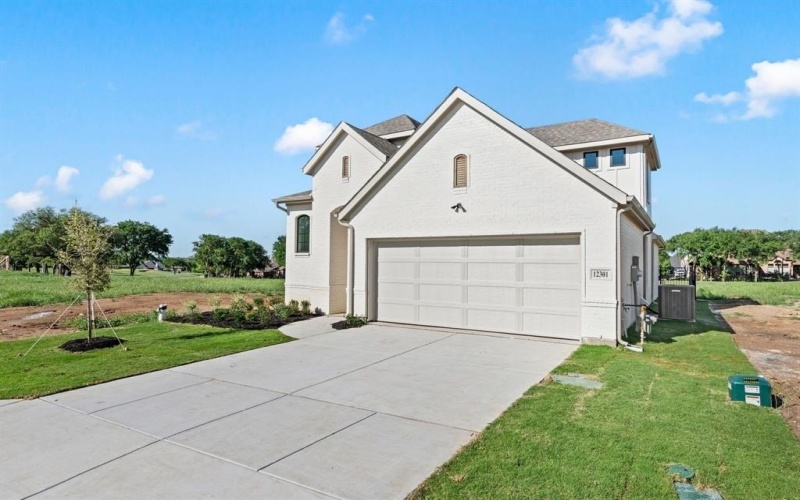 12263 Ross Calhoun Drive, Fort Worth, TX 76179, 4 Bedrooms Bedrooms, ,2 BathroomsBathrooms,Residential,For Sale,12263 Ross Calhoun Drive,20912935
