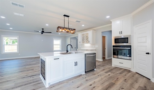 14835 Fallow Lane, Tyler, TX 75706, 4 Bedrooms Bedrooms, ,2 BathroomsBathrooms,Residential,For Sale,14835 Fallow Lane,20913012
