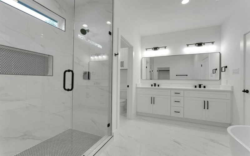2327 Lawrence Street, Dallas, TX 75215, 4 Habitaciones Habitaciones , ,3 BañosBaños,Residential,En Venta,2327 Lawrence Street,20913024