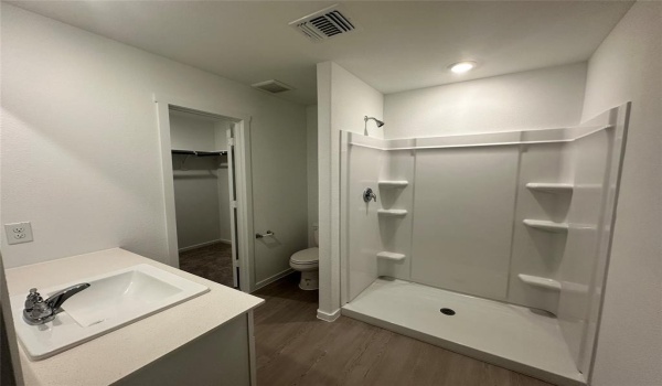 3818 Pontchartrain Parkway, Sherman, TX 75090, 3 Bedrooms Bedrooms, ,2 BathroomsBathrooms,Residential Lease,For Rent,3818 Pontchartrain Parkway,20915549