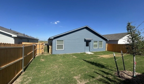 3818 Pontchartrain Parkway, Sherman, TX 75090, 3 Bedrooms Bedrooms, ,2 BathroomsBathrooms,Residential Lease,For Rent,3818 Pontchartrain Parkway,20915549