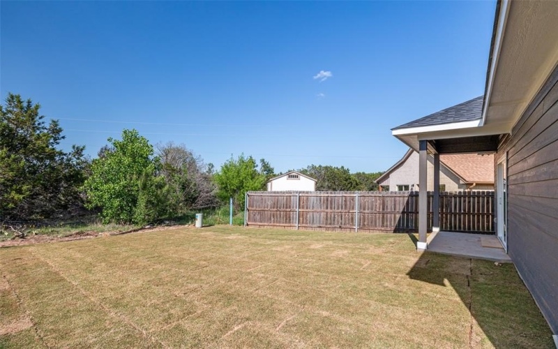 2215 Meteor Trail, Granbury, TX 76048, 3 Bedrooms Bedrooms, ,2 BathroomsBathrooms,Residential,For Sale,2215 Meteor Trail,20913081