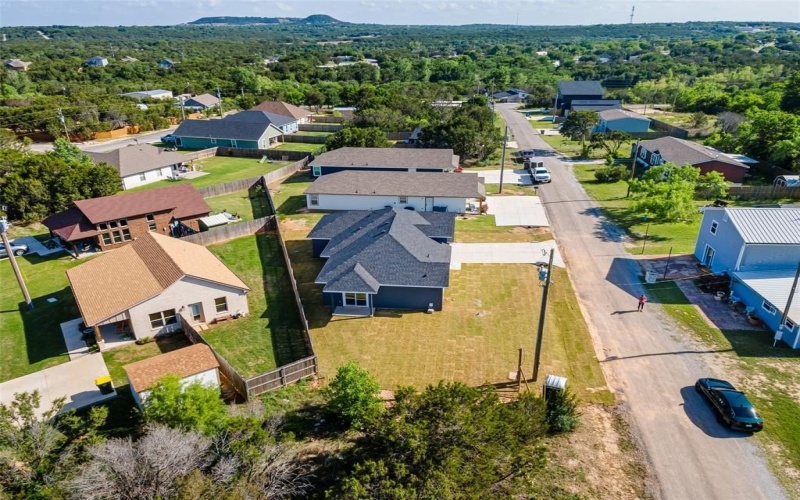 2215 Meteor Trail, Granbury, TX 76048, 3 Bedrooms Bedrooms, ,2 BathroomsBathrooms,Residential,For Sale,2215 Meteor Trail,20913081
