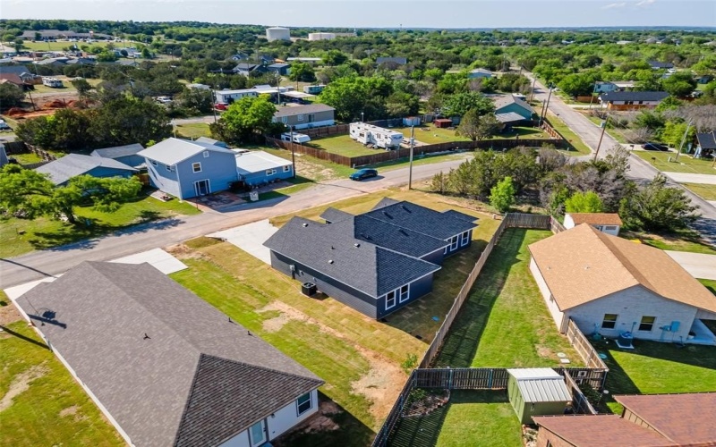 2215 Meteor Trail, Granbury, TX 76048, 3 Bedrooms Bedrooms, ,2 BathroomsBathrooms,Residential,For Sale,2215 Meteor Trail,20913081