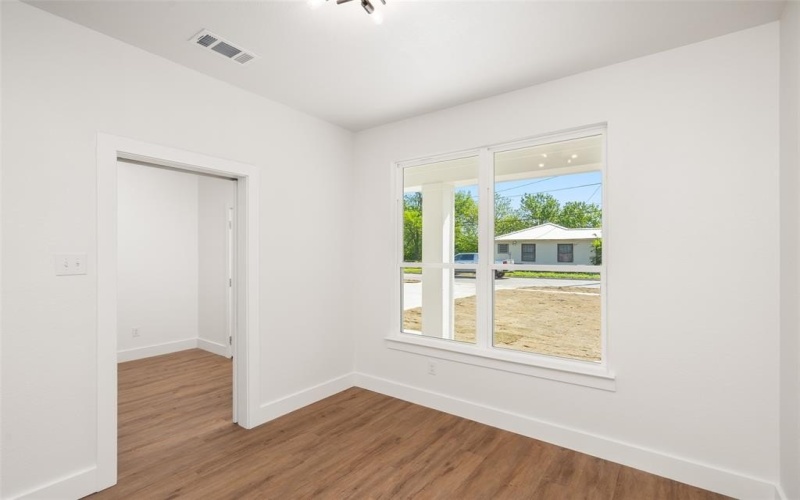 2514 College Street, Greenville, TX 75401, 3 Habitaciones Habitaciones , ,2 BañosBaños,Residential,En Venta,2514 College Street,20913443