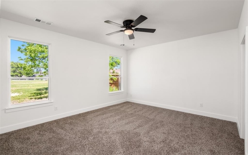 2514 College Street, Greenville, TX 75401, 3 Habitaciones Habitaciones , ,2 BañosBaños,Residential,En Venta,2514 College Street,20913443