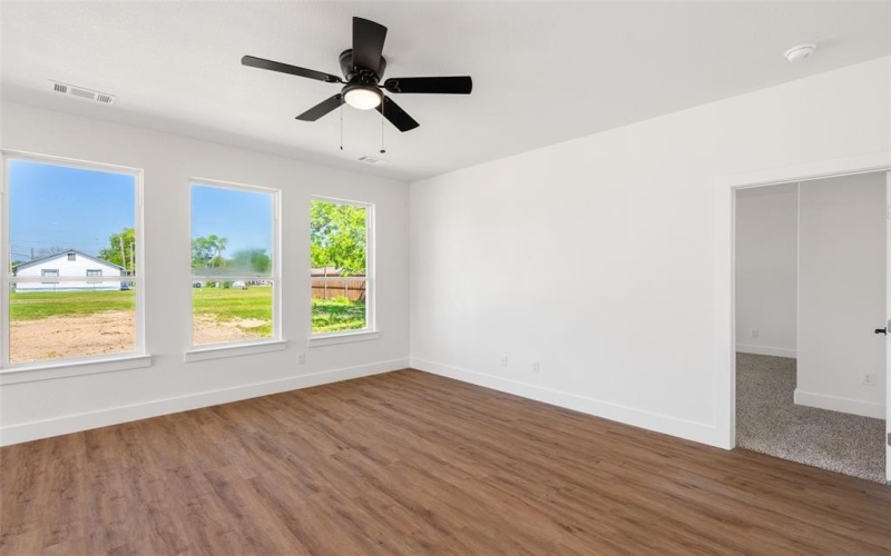 2514 College Street, Greenville, TX 75401, 3 Habitaciones Habitaciones , ,2 BañosBaños,Residential,En Venta,2514 College Street,20913443