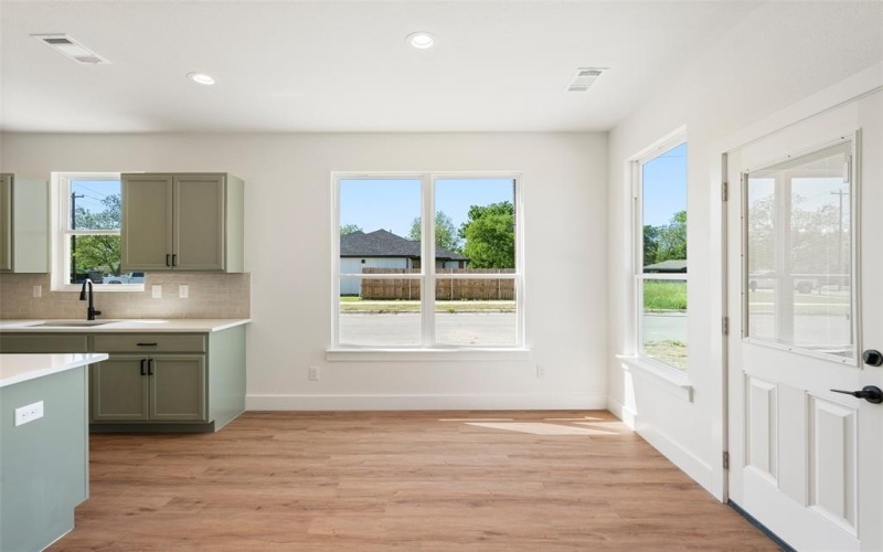 2514 College Street, Greenville, TX 75401, 3 Habitaciones Habitaciones , ,2 BañosBaños,Residential,En Venta,2514 College Street,20913443
