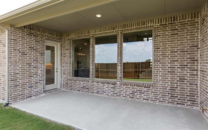 1907 Jade Drive, Rockwall, TX 75087, 4 Bedrooms Bedrooms, ,5 BathroomsBathrooms,Residential,For Sale,1907 Jade Drive,20913526