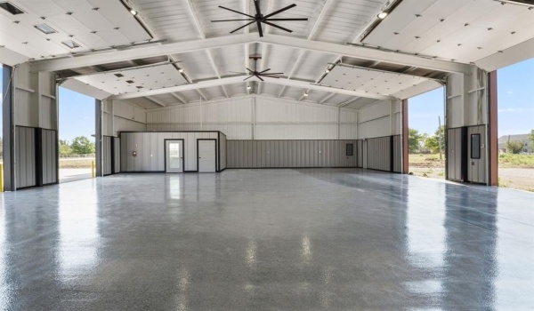 2036 Seaborn Road #BLDG 4, STE C, Ponder, TX 76259, ,Other,For Sale,2036 Seaborn Road,20913554
