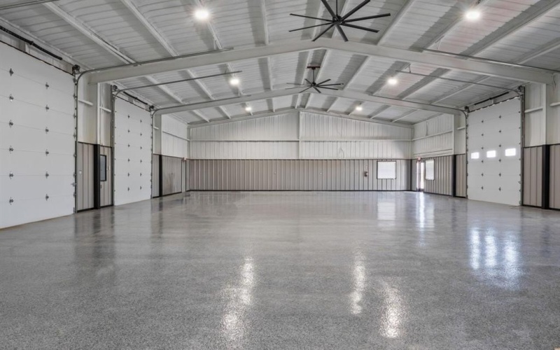2036 Seaborn Road #BLDG 4, STE C, Ponder, TX 76259, ,Other,For Sale,2036 Seaborn Road,20913554