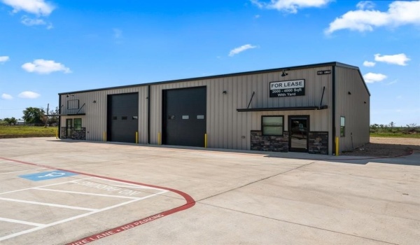 2036 Seaborn Road #BLDG 4, STE C, Ponder, TX 76259, ,Other,For Sale,2036 Seaborn Road,20913554