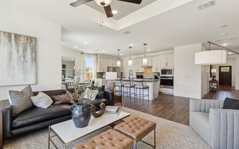 5939 Mayer Avenue, Pilot Point, TX 75009, 5 Bedrooms Bedrooms, ,5 BathroomsBathrooms,Residential,For Sale,5939 Mayer Avenue,20913577