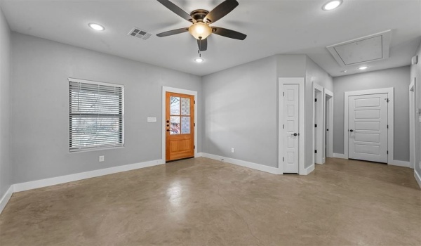 614 E Shepherd Street, Denison, TX 75021, 3 Bedrooms Bedrooms, ,2 BathroomsBathrooms,Residential Lease,For Rent,614 E Shepherd Street,20913673