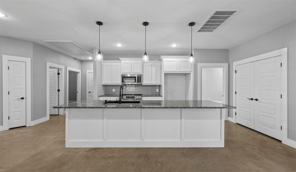 614 E Shepherd Street, Denison, TX 75021, 3 Bedrooms Bedrooms, ,2 BathroomsBathrooms,Residential Lease,For Rent,614 E Shepherd Street,20913673