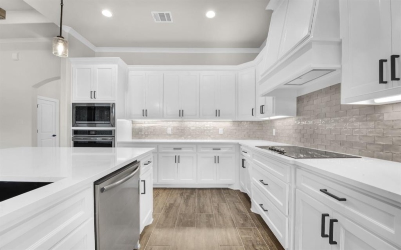 989 County Road 1304, Bridgeport, TX 76426, 4 Bedrooms Bedrooms, ,2 BathroomsBathrooms,Residential,For Sale,989 County Road 1304,20913679