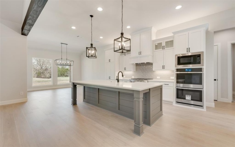 4660 Lake Breeze Drive, McKinney, TX 75071, 4 Bedrooms Bedrooms, ,3 BathroomsBathrooms,Residential,For Sale,4660 Lake Breeze Drive,20913825