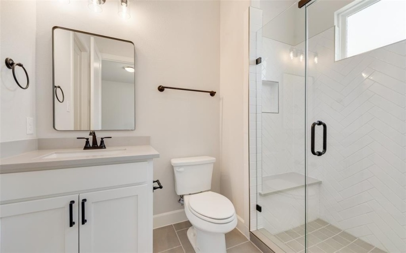 4660 Lake Breeze Drive, McKinney, TX 75071, 4 Bedrooms Bedrooms, ,3 BathroomsBathrooms,Residential,For Sale,4660 Lake Breeze Drive,20913825