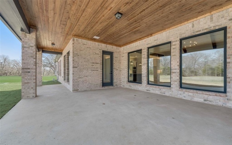 4660 Lake Breeze Drive, McKinney, TX 75071, 4 Bedrooms Bedrooms, ,3 BathroomsBathrooms,Residential,For Sale,4660 Lake Breeze Drive,20913825