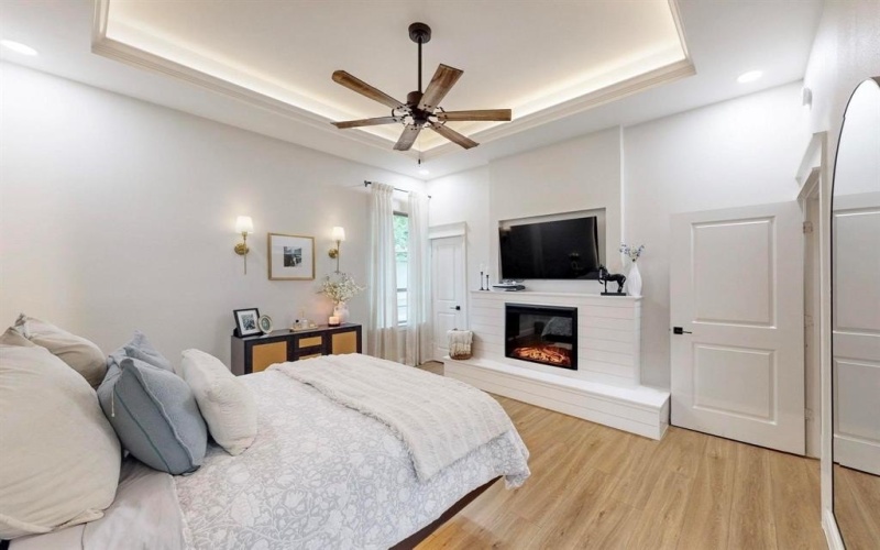 7401 Retta Mansfield Road, Mansfield, TX 76063, 18 Bedrooms Bedrooms, ,6 BathroomsBathrooms,Residential,For Sale,7401 Retta Mansfield Road,20913945