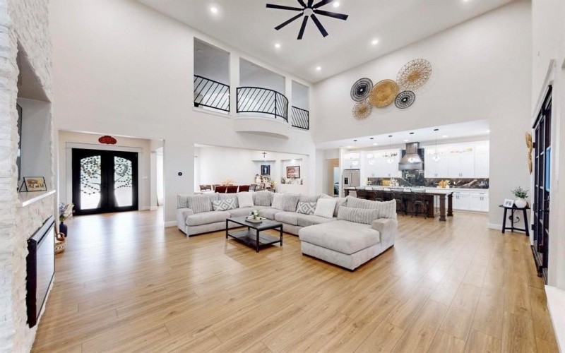 7401 Retta Mansfield Road, Mansfield, TX 76063, 18 Bedrooms Bedrooms, ,6 BathroomsBathrooms,Residential,For Sale,7401 Retta Mansfield Road,20913945