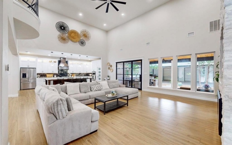7401 Retta Mansfield Road, Mansfield, TX 76063, 18 Bedrooms Bedrooms, ,6 BathroomsBathrooms,Residential,For Sale,7401 Retta Mansfield Road,20913945