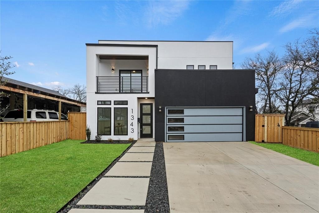 1343 Grant Street, Dallas, TX 75203, 4 Bedrooms Bedrooms, ,3 BathroomsBathrooms,Residential,For Sale,1343 Grant Street,20914049