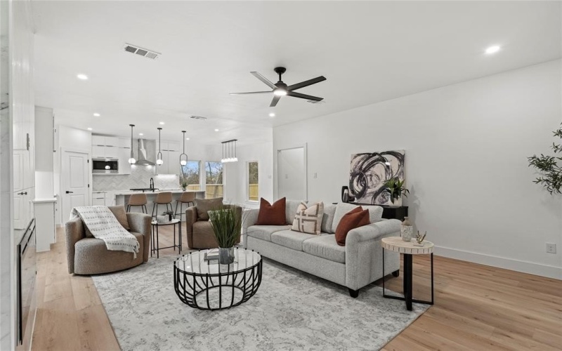 1343 Grant Street, Dallas, TX 75203, 4 Bedrooms Bedrooms, ,3 BathroomsBathrooms,Residential,For Sale,1343 Grant Street,20914049