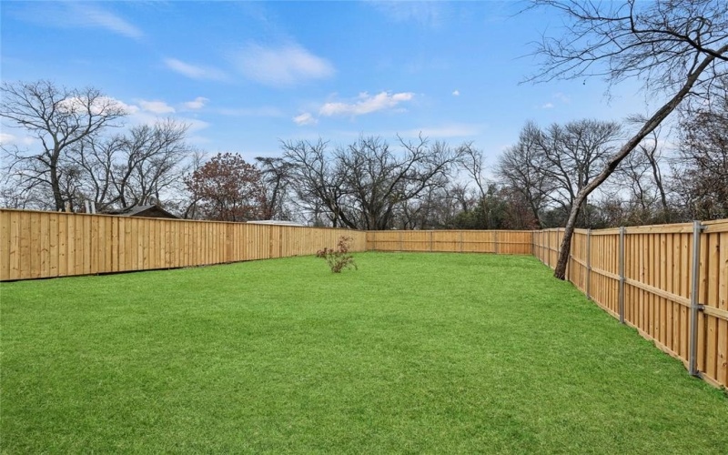 1343 Grant Street, Dallas, TX 75203, 4 Bedrooms Bedrooms, ,3 BathroomsBathrooms,Residential,For Sale,1343 Grant Street,20914049