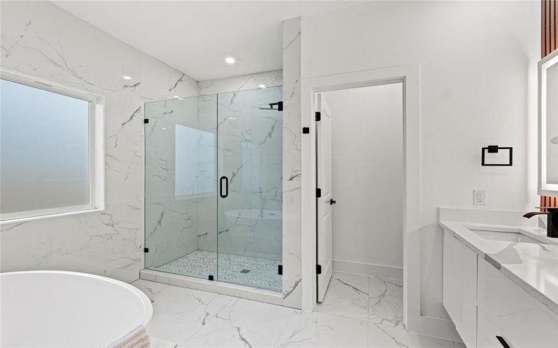 1343 Grant Street, Dallas, TX 75203, 4 Bedrooms Bedrooms, ,3 BathroomsBathrooms,Residential,For Sale,1343 Grant Street,20914049