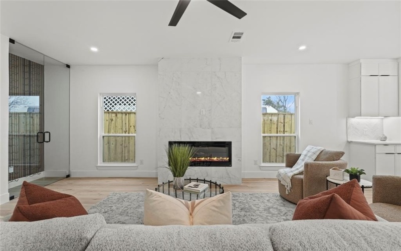 1343 Grant Street, Dallas, TX 75203, 4 Bedrooms Bedrooms, ,3 BathroomsBathrooms,Residential,For Sale,1343 Grant Street,20914049