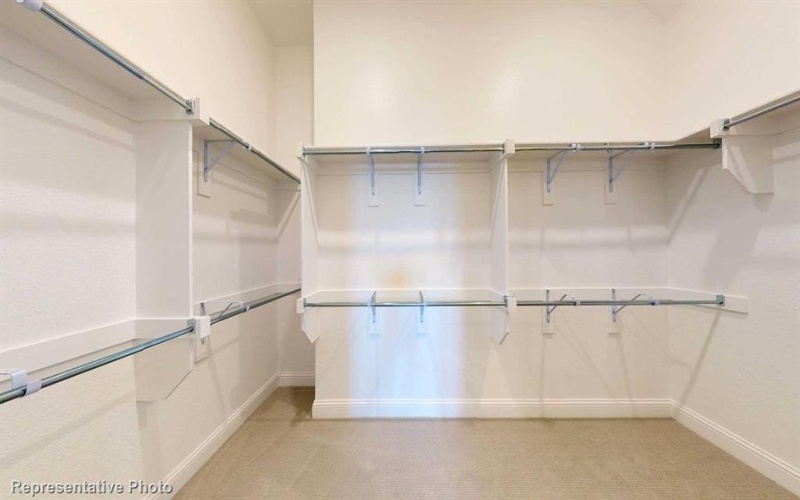 806 Montrose Drive, Rockwall, TX 75087, 4 Bedrooms Bedrooms, ,3 BathroomsBathrooms,Residential,For Sale,806 Montrose Drive,20914103