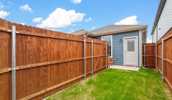 3020 STRAWBERRY FARM Lane, Fort Worth, TX 76140, 3 Bedrooms Bedrooms, ,2 BathroomsBathrooms,Residential,For Sale,3020 STRAWBERRY FARM Lane,20914221
