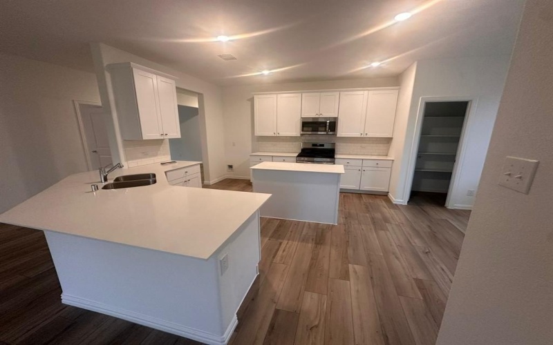 1024 Longleaf Lane, Princeton, TX 75407, 4 Habitaciones Habitaciones , ,2 BañosBaños,Residential Lease,En Alquiler,1024 Longleaf Lane,20914229