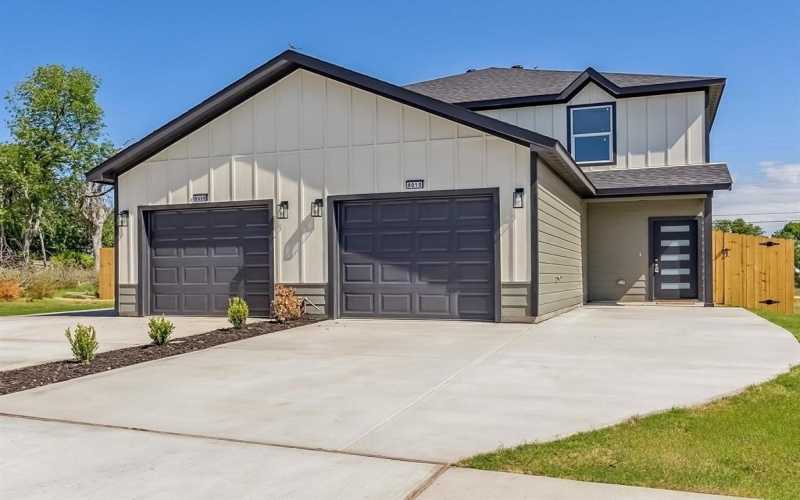 8008 & 8010 W Elizabeth Lane, Fort Worth, TX 76116, 8 Bedrooms Bedrooms, ,5 BathroomsBathrooms,Residential Multi Family,For Sale,8008 & 8010 W Elizabeth Lane,20914392