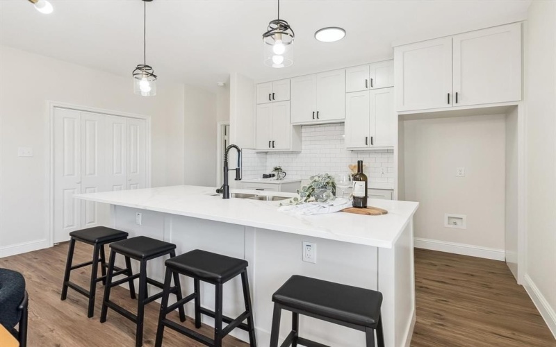 8008 & 8010 W Elizabeth Lane, Fort Worth, TX 76116, 8 Bedrooms Bedrooms, ,5 BathroomsBathrooms,Residential Multi Family,For Sale,8008 & 8010 W Elizabeth Lane,20914392