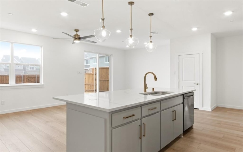 723 Tower Road, Wylie, TX 75098, 3 Habitaciones Habitaciones , ,2 BañosBaños,Residential,En Venta,723 Tower Road,20916749