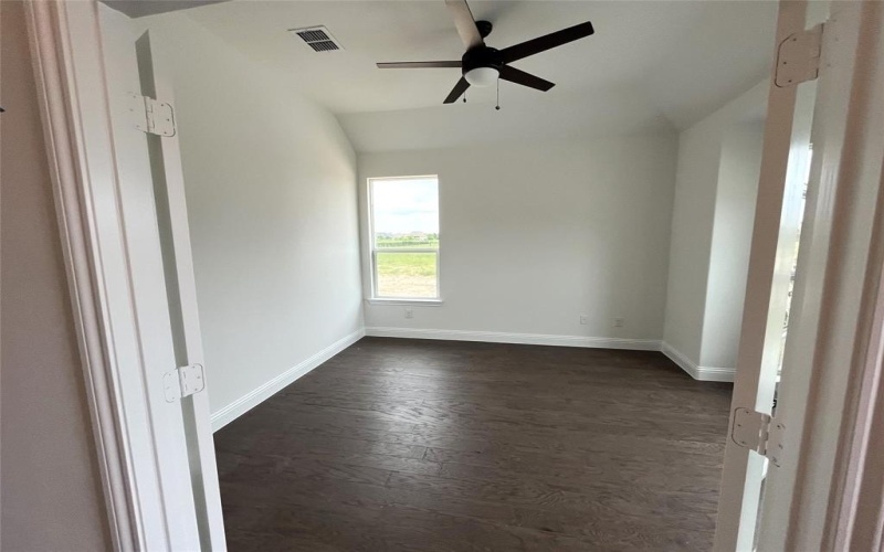 314 Bowrider Lane, Granbury, TX 76049, 4 Bedrooms Bedrooms, ,2 BathroomsBathrooms,Residential,For Sale,314 Bowrider Lane,20916757