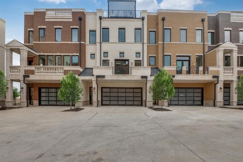 235 E Nash Street #118, Grapevine, TX 76051, 3 Habitaciones Habitaciones , ,3 BañosBaños,Residential,En Venta,235 E Nash Street,20915723