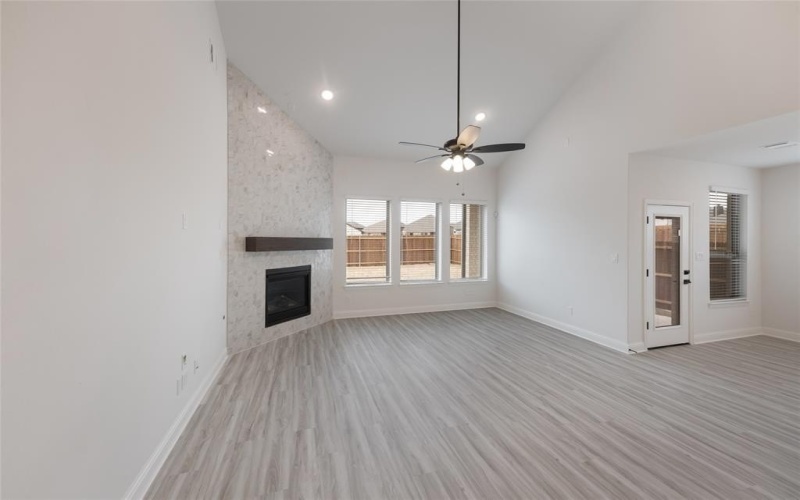 1354 Chisos Way, Forney, TX 75126, 4 Bedrooms Bedrooms, ,3 BathroomsBathrooms,Residential,For Sale,1354 Chisos Way,20915759