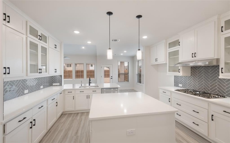 1354 Chisos Way, Forney, TX 75126, 4 Bedrooms Bedrooms, ,3 BathroomsBathrooms,Residential,For Sale,1354 Chisos Way,20915759